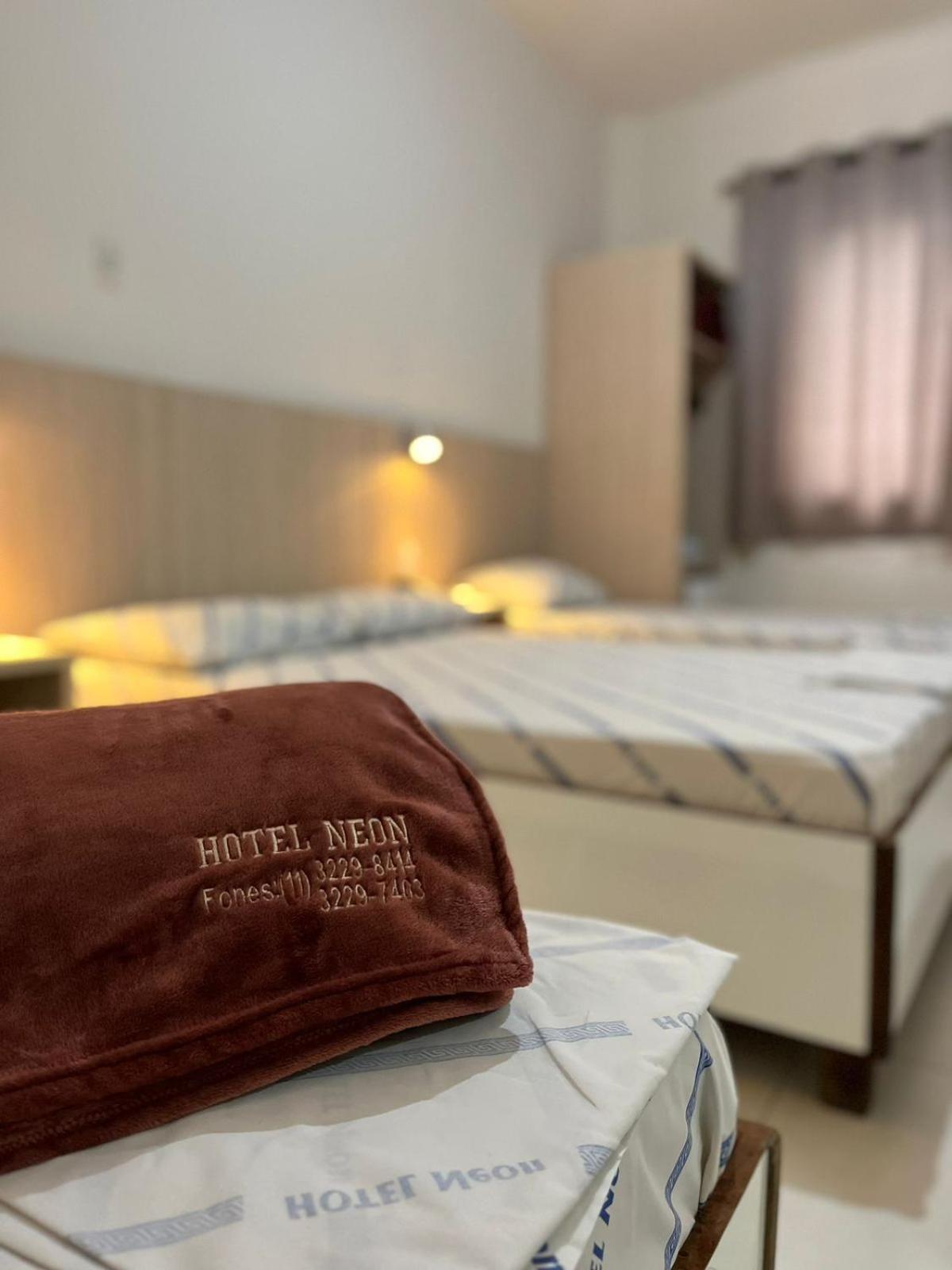 Hotel Neon - Proximo A 25 De Marco, Bom Retiro E Bras, A 2Min Do Mirante Sampa Sky E Pista De Skate Anhangabau São Paulo Buitenkant foto